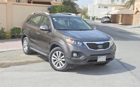 Manama, Vehicles, Cars & Trucks , BHD 2200,  Kia Sorento,  2012,  Automatic,  163000 KM,    FULL OPTION.