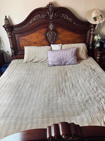 Jubail, Furniture, SAR 1,  KING SIZE BED SET Free