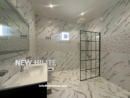 Kuwait City, Villas, KWD 1700,  Renovated Spacious Villa For Rent In Egaila