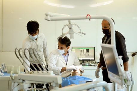 New Delhi, Dental, Who Is The Best Orthodontist In New Delhi For Perfect Teeth Alignment?