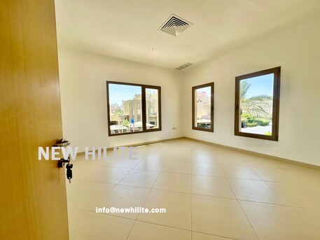 Kuwait City, Villas, KWD 1700, Elegant Villa With Garden For Rent In Egaila