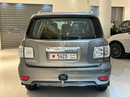 East Riffa, Vehicles, Cars & Trucks , BHD 5400, Nissan Patrol SE, 2013, Automatic, 240000 KM,