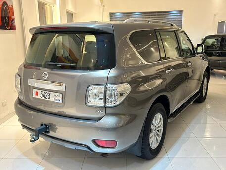 East Riffa, Vehicles, Cars & Trucks , BHD 5400, Nissan Patrol SE, 2013, Automatic, 240000 KM,