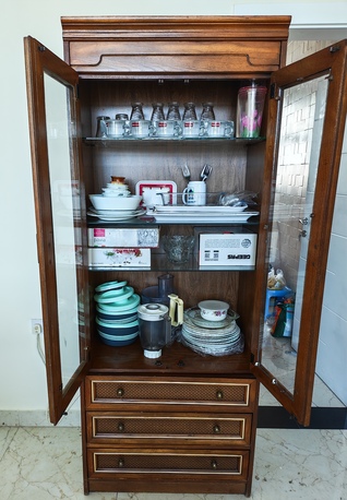 Salmaniya, Furniture, BHD 25,  Crockery Shelf -wooden