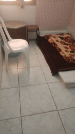Riffa, Rooms Available, BHD 60/month,  Sharing Room With Partition In Bokowara Riffa