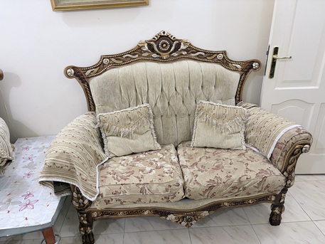 Jeddah, Furniture, SAR 700,  Complete 7-Piece Classic Ornate Living Room Set - Solid Wood