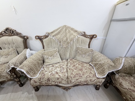 Jeddah, Furniture, SAR 700,  Complete 7-Piece Classic Ornate Living Room Set - Solid Wood