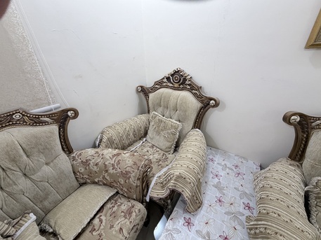 Jeddah, Furniture, SAR 700,  Complete 7-Piece Classic Ornate Living Room Set - Solid Wood