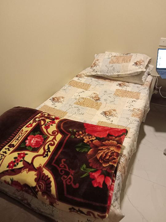 Abqaiq, Furniture, SAR 250,  1 Single Bed With Mattress