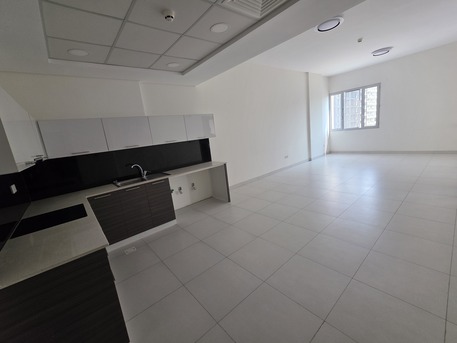 Hidd, Apartments/Houses, BHD 220/month,  Furnished,  2 BR,  BHD:-220/month SEMI FURNISHED 2 BHK APARTMENT FOR RENT IN HIDD -:MUNEEB" *35041493