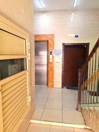 West Riffa, Apartments/Houses, BHD 150/month, 2 BR, 25 Sq. Meter, WEST RIFFA Near Macromart 2 BHK 200 With EWA (Limit)