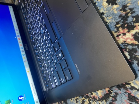 Riyadh, Computers, SAR 800,  Dell I7.SSD 256GB.Ram 8GB.Display 14 Full HD.Charger