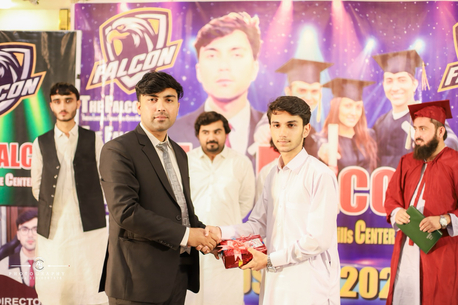 Al Arifi, Language Exchange, I Am An International English Instructor With 5 Years Experience Of Teaching In Pakistan,