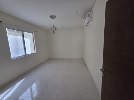 Hidd, Apartments/Houses, BHD 350/month,  4 BR,  BHD:-350/month UN FURNISHED 4 BHK APARTMENT FOR RENT IN HIDD -:MUNEEB" *35041493*