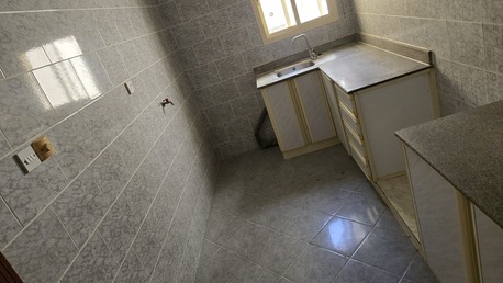 Gudaibiya, Apartments/Houses, BHD 180/month,  2 BR,  100 Sq. Meter,  Very Neat And Clean 2 Bhk Flat For Rent..