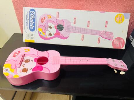 Riyadh, Baby & Kid Stuff, SAR 120,  Kids Guitar 🎸,  PlayHouse And Penguin Game