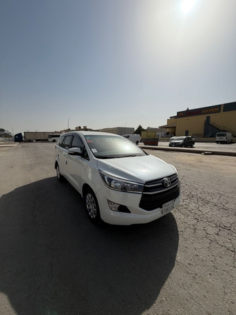 Riyadh, Vehicles, Cars & Trucks , SAR 52000,  Toyota Cresta,  2017,  Automatic,  279500 KM,  Toyota Inova  For Sale