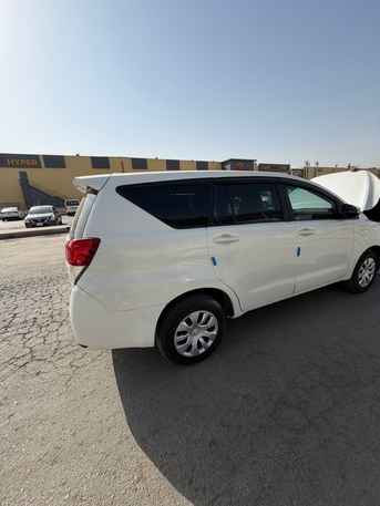 Riyadh, Vehicles, Cars & Trucks , SAR 52000,  Toyota Cresta,  2017,  Automatic,  279500 KM,  Toyota Inova  For Sale