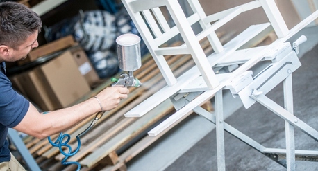 Manchester, Business, Paint While U Wait