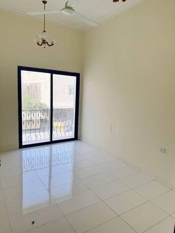 Arad, Villas, BHD 420,  Villa For Rent: In Arad فيلا للايجار في عراد