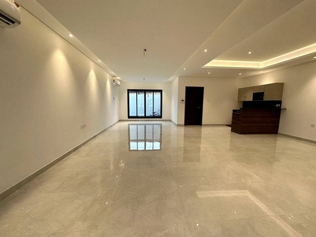 Busaiteen, Villas, BHD 800,  Villa For Rent In Busaiteen Semi-furnished Included فيلا نص مفروش للايجار في البسيتي