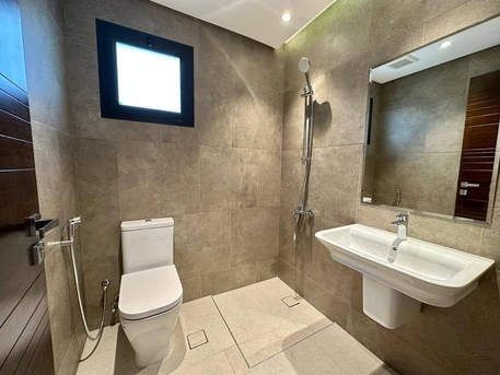 Busaiteen, Villas, BHD 800,  Villa For Rent In Busaiteen Semi-furnished Included فيلا نص مفروش للايجار في البسيتي