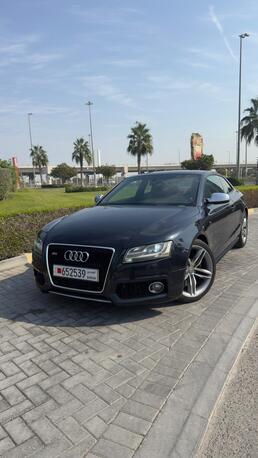 Manama, Vehicles, Cars & Trucks , BHD 4500,  Audi S5 V8,  2012,  Automatic,  102000 KM,  Audi S5 2 Door V8  Low Milage