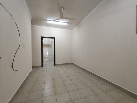 Manama, Apartments/Houses, BHD 170/year,  1 BR,  Manama:- 1Bhk Flat On Rent With Ewa..
