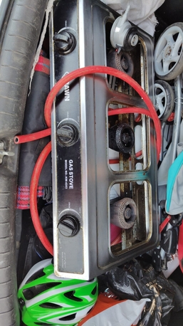 Al Baghdadyiah Al Sharqyia, Furniture, SAR 200,  Single Bed With 3-Burner Gas Stove &ndash; Good Condition