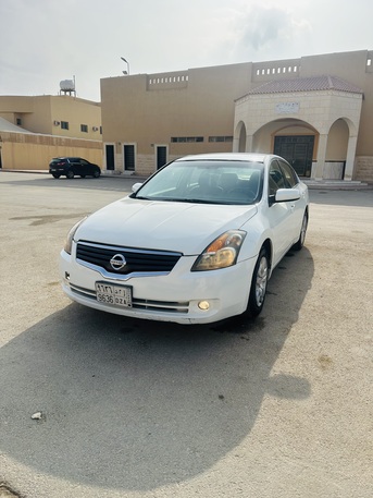 Al Mounsiyah, Vehicles, Cars & Trucks , SAR 13500,  Nissan Altima,  2009,  Automatic,  344 KM,    EMERGENCY SALE SAR13500 ODO344k