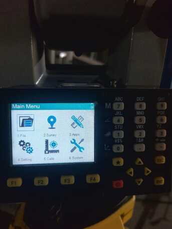 Riyadh, Electronics, SAR 15500,  Urgent Sale Survey Total Station Machine 1" Stonex R20 Made In Italy