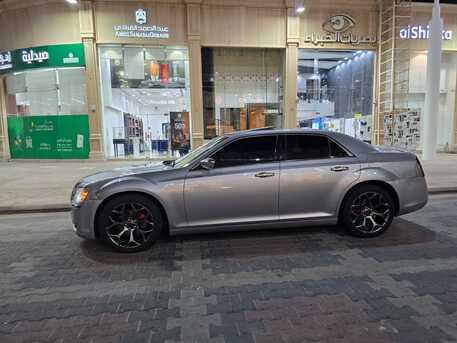 Jeddah, Vehicles, Cars & Trucks , SR 33000,  Chrysler 300,  2013,  Automatic,  400000 KM,  Chrysler Six Cylinders Full Option Original Body