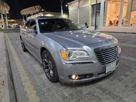 Jeddah, Vehicles, Cars & Trucks , SR 33000,  Chrysler 300,  2013,  Automatic,  400000 KM,  Chrysler Six Cylinders Full Option Original Body