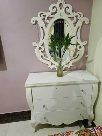 Riyadh, Furniture, SAR 600,  Complete 4-Piece Bedroom Set (Beds, Wardrobe, Dresser)