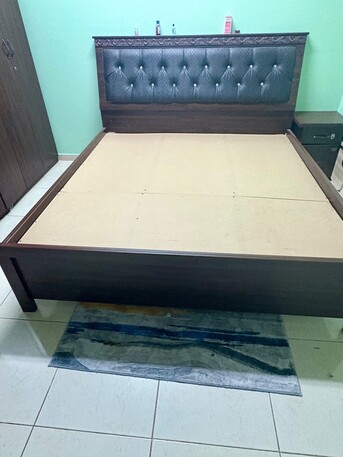 Akrabia, Furniture, 180 X 200 Bed Room Set