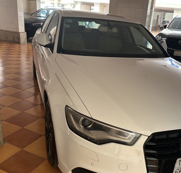 Jeddah, Vehicles, Cars & Trucks , SAR 35000,  Audi A6,  2015,  Automatic,  180000 KM,  Very Clean  For Sale Due To Final Exit