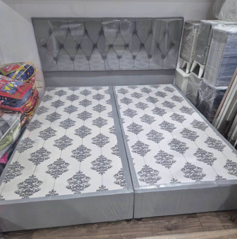 Jeddah, Furniture, SAR 5,  All Types Of Best Quality Double Bed With Mattress Available In Low Price