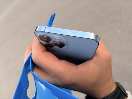 Al Rabwah, Mobile Phones, SAR 1800,  IPhone 13 Pro Max 128 GB Sierra Blue