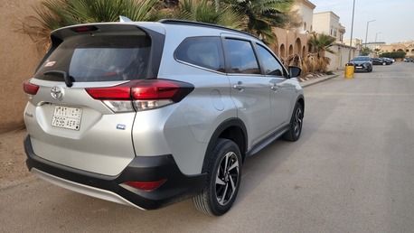 Riyadh, Vehicles, Cars & Trucks , SAR 46000,  Toyota Rush,  2023,  Automatic,  90000 KM,
