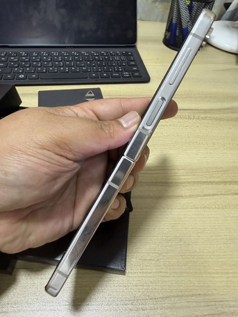 Khobar, Mobile Phones, SAR 1500,  Samsung Galaxy Z Flip5