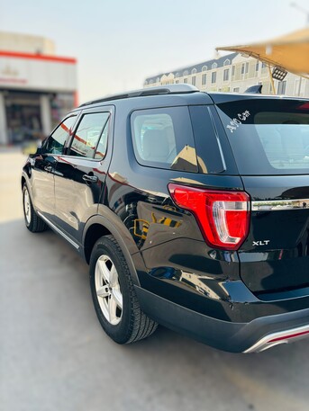 Riyadh, Vehicles, Cars & Trucks , SAR 80000,  Ford Explorer XLT,  2017,  Automatic,  103500 KM,  Ford Explorer  Full Option 4WD XLT, Low Mileage ( Driven) For Sale