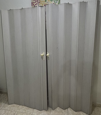 Azizia, Household Items, SAR 300,  Partition Door