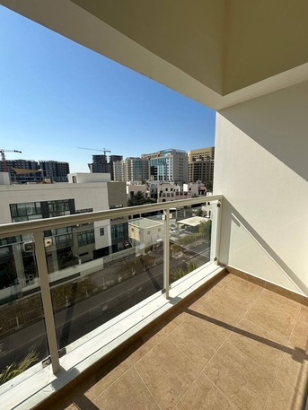 Amwaj Islands, Apartments/Houses, BHD 260/year,  1 BR,  Fully Furnished  Studio For Rent In Amwaj استديو مفروش للايجار في أمواج