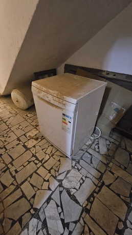 Riyadh, Electronics, SAR 300,  The Class DWM-7617EW Dish Washer