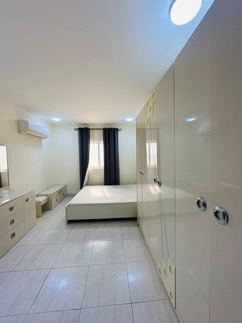 Manama, Apartments/Houses, BHD 250/year,  1 BR,  Furnished Apartment For Rent In Seef - Al Barhama