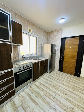 Manama, Apartments/Houses, BHD 250/year,  1 BR,  Furnished Apartment For Rent In Seef - Al Barhama