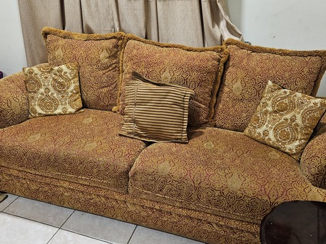 Khobar, Furniture, SAR 200,  7 Seater Sofa Set