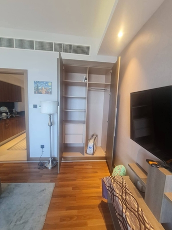 Manama, Apartments/Houses, BHD 230/year,  1 BR,  Furnished Studio For Rent In Seef استديو مفروش للإيجار في السيف