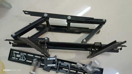 Al Malaz, Electronics, SAR 80,  Full Motion Dual Arm TV Mount