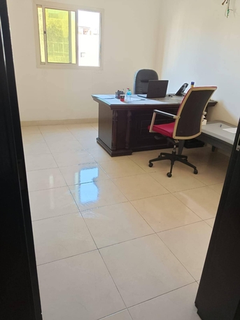 Sanad, Apartments/Houses, BHD 170/year,  2 BR,  Residential And Commercial Apartment For Rent In Sanad شقه سكنيه وتجاريه للايجار في 